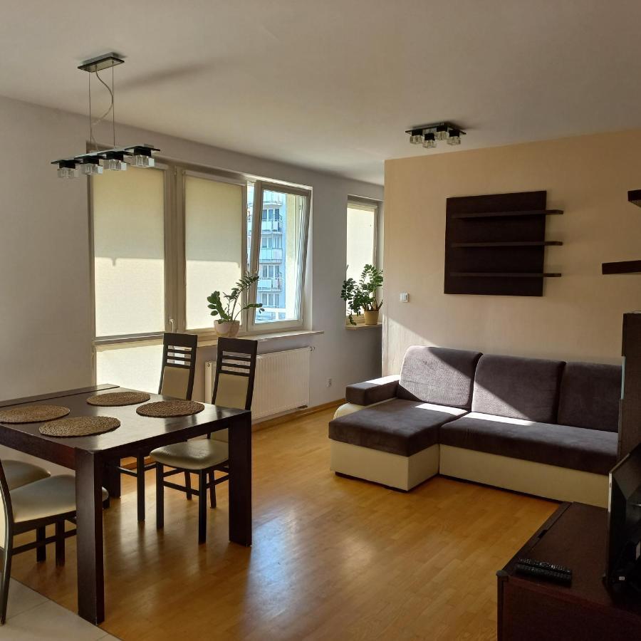 Mieszkanie 2 Pokojowe Warsaw Ngoại thất bức ảnh